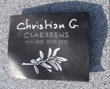 Lápida Flotante Cristian 380X309