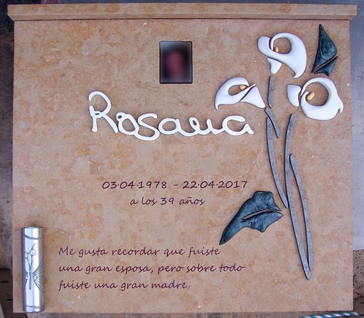 [LAP-INC-014] Lápida con Calas