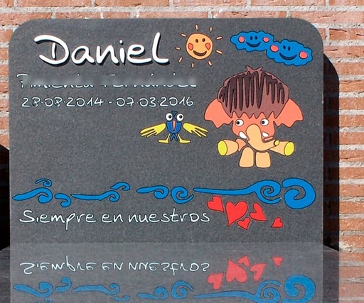 [LAP-INF-002] Lápida Elefante